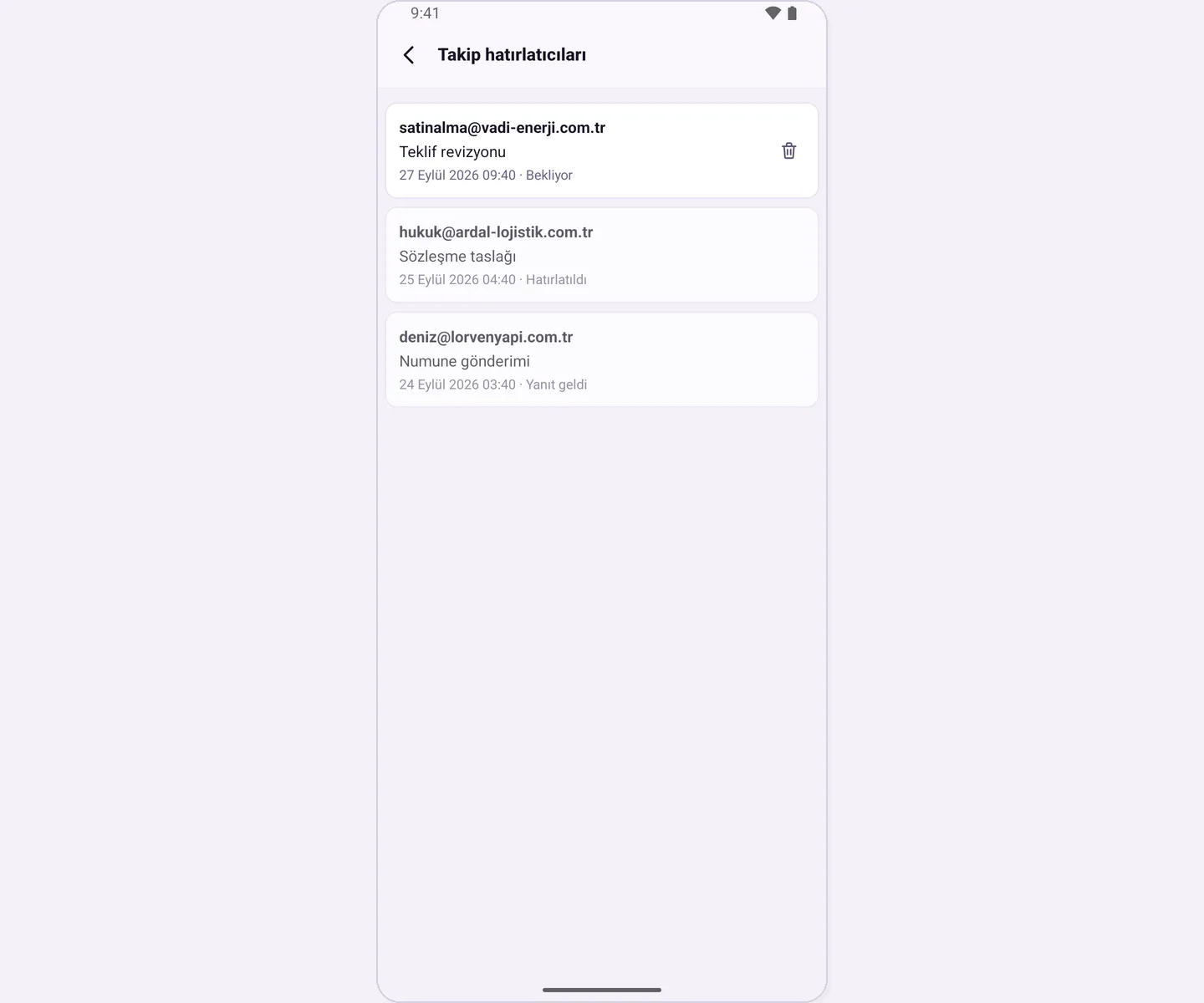 Takip hatırlatıcıları listesi: alıcı, konu, zaman ve durum